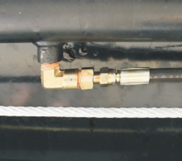 APlusLift Falcon 9000LB 4-Post Portable Parking Storage Service Car Lift APlusLift Falcon 9000LB 4-Post Portable Parking Storage Service Car Lift