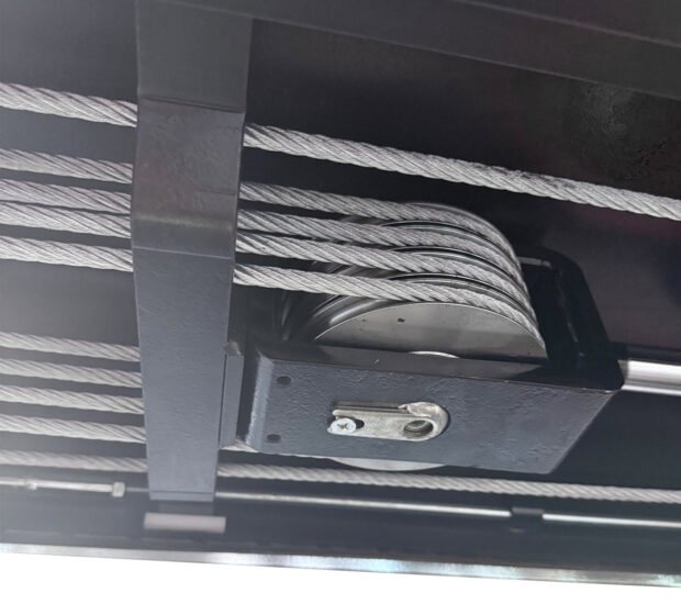 APlusLift Falcon 9000LB 4-Post Portable Parking Storage Service Car Lift APlusLift Falcon 9000LB 4-Post Portable Parking Storage Service Car Lift