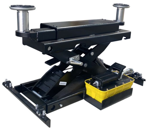 APlusLift ARJ-60 6000LB Air Operated Rolling Jack APlusLift ARJ-60 6000LB Air Operated Rolling Jack