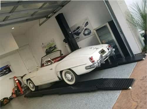 Auto Lift AL-SP-6K-SS 6000 Lb. Single Column Car Storage Lift Auto Lift AL-SP-6K-SS 6000 Lb. Single Column Car Storage Lift