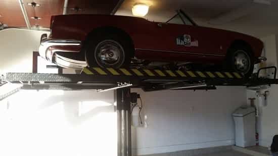 Auto Lift AL-SP-6K-SS 6000 Lb. Single Column Car Storage Lift Auto Lift AL-SP-6K-SS 6000 Lb. Single Column Car Storage Lift