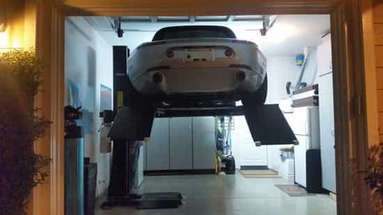 Auto Lift AL-SP-6K-SS 6000 Lb. Single Column Car Storage Lift Auto Lift AL-SP-6K-SS 6000 Lb. Single Column Car Storage Lift