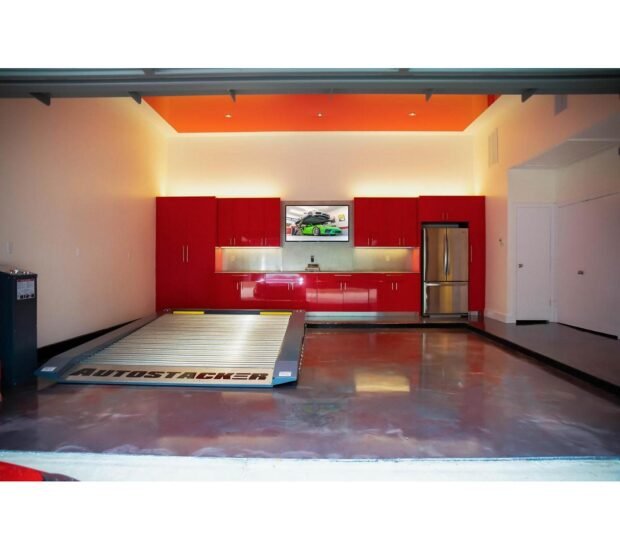 6K Capacity Parking Lift / WIDE / STD Console w/PU / 208-240V, 50/60HZ, 1-Phase 6K Capacity Parking Lift / WIDE / STD Console w/PU / 208-240V, 50/60HZ, 1-Phase