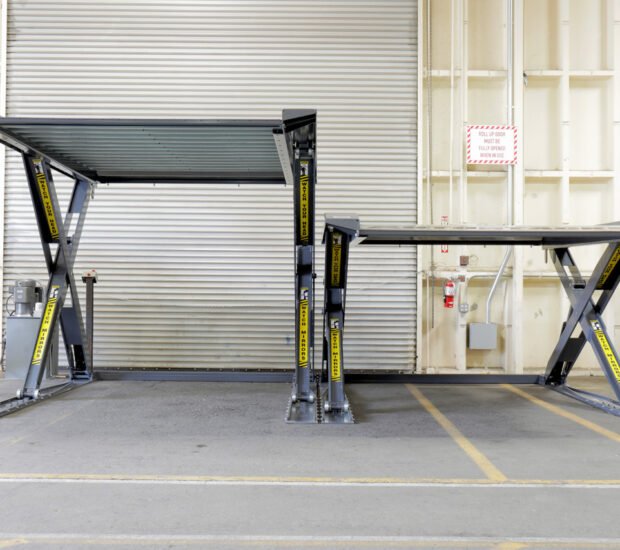 BendPak Autostacker™ A6S 110V Scissors Parking Lift Platform 6,000 Lb W/Power Unit Console BendPak Autostacker™ A6S 110V Scissors Parking Lift Platform 6,000 Lb W/Power Unit Console