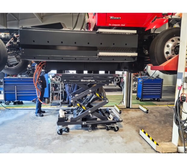 BendPak, 4.500Lb. Cap. EV Battery Lift Rechargeable 12V, Capacity 4500 lb, Max. Lift Height 72 in, Collapsed Height 34.25 in, Model# EVS4500 BendPak, 4.500Lb. Cap. EV Battery Lift Rechargeable 12V, Capacity 4500 lb, Max. Lift Height 72 in, Collapsed Height 34.25 in, Model# EVS4500