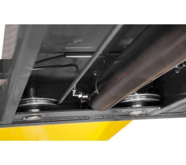 BendPak Compact 4-Post Car Lift, 7000-Lb. Capacity, Model# HD-7P BendPak Compact 4-Post Car Lift, 7000-Lb. Capacity, Model# HD-7P