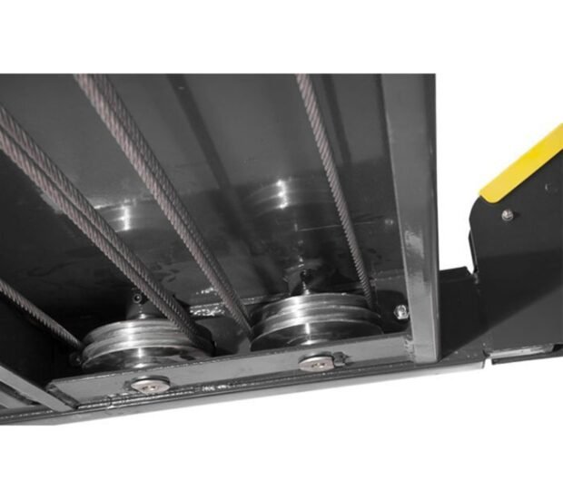 BendPak 4-Post Narrow-Width Car Lift, 9000-Lb. Capacity, Model# HD-9ST BendPak 4-Post Narrow-Width Car Lift, 9000-Lb. Capacity, Model# HD-9ST