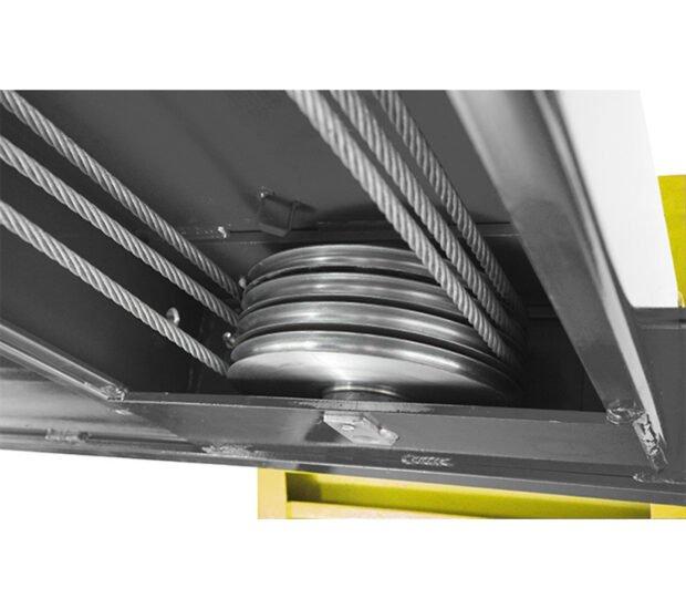 BendPak Heavy-Duty 4-Post Truck Lift, 40,000-Lb. Capacity, Model# HDS-40 BendPak Heavy-Duty 4-Post Truck Lift, 40,000-Lb. Capacity, Model# HDS-40