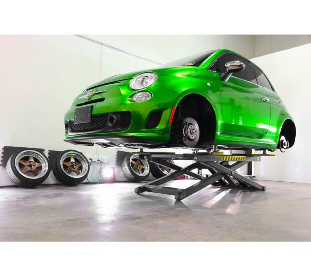 BendPak Portable Mid-Rise Scissor Car Lift, 6000-Lb. Capacity, Gray, Model# MD-6XP BendPak Portable Mid-Rise Scissor Car Lift, 6000-Lb. Capacity, Gray, Model# MD-6XP