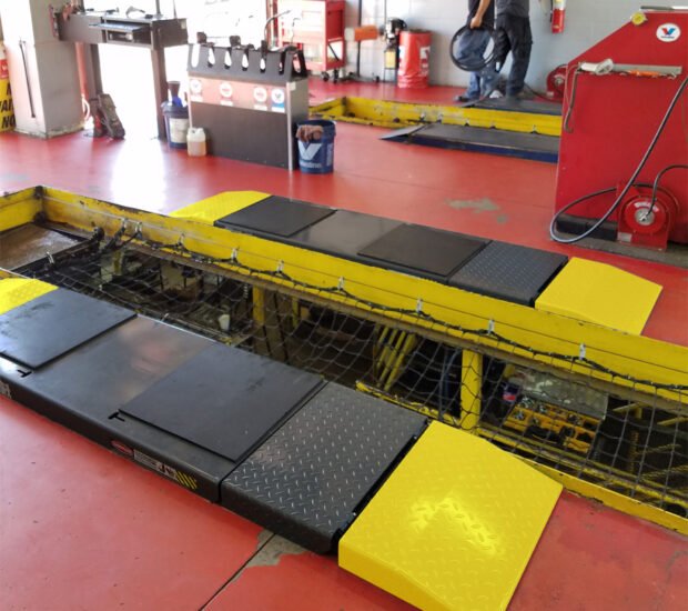 BendPak Open Center Scissor-Style Pit Vehicle Lift, 9000-Lb. Capacity, Model# P9000LT BendPak Open Center Scissor-Style Pit Vehicle Lift, 9000-Lb. Capacity, Model# P9000LT