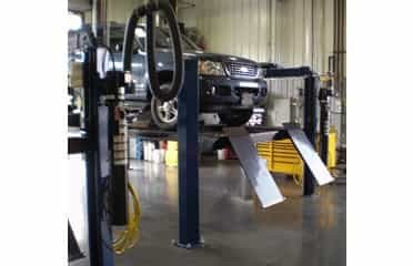 Challenger 44018 Medium-Duty 4-Post Lift 18,000 Lb - New Black Color Challenger 44018 Medium-Duty 4-Post Lift 18,000 Lb - New Black Color