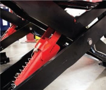 Challenger SX14 Surface Mount Heavy-Duty Scissor Alignment Lift Package 14,000 Lbs Challenger SX14 Surface Mount Heavy-Duty Scissor Alignment Lift Package 14,000 Lbs