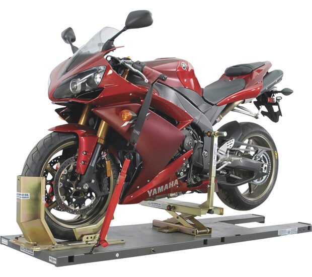 K & L Deluxe Wheel Clamp, Model# MC10R