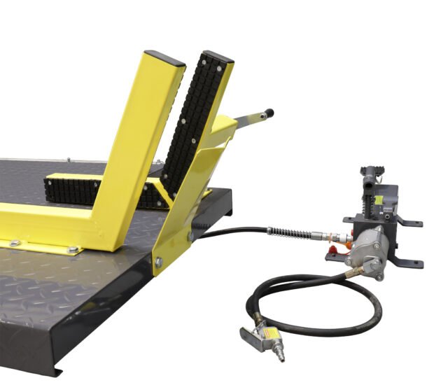 Ranger Deluxe Motorcycle Lift, 1500-lb. Capacity, Model# RML-1500XL Ranger Deluxe Motorcycle Lift, 1500-lb. Capacity, Model# RML-1500XL