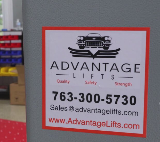 Advantage DX-11000-WD | 11,000 LBS. 4-Post Lift Advantage DX-11000-WD | 11,000 LBS. 4-Post Lift