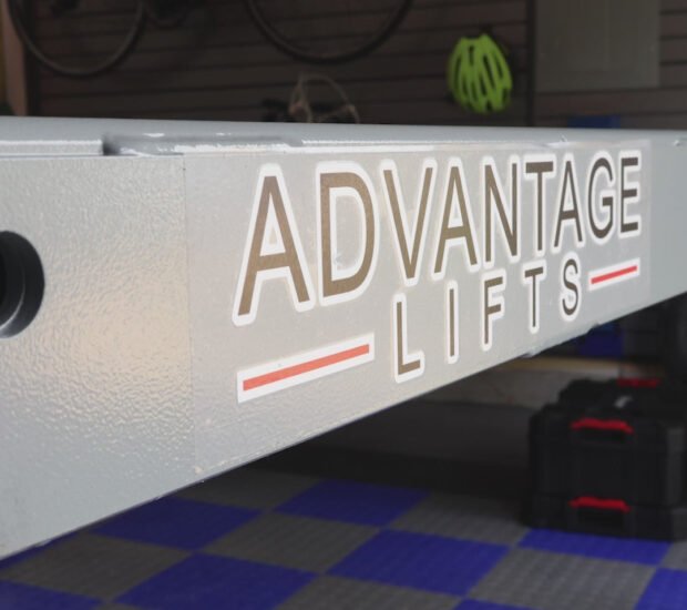 Advantage DX-9000-HD | 9,000 LBS. 4-Post Lift Advantage DX-9000-HD | 9,000 LBS. 4-Post Lift