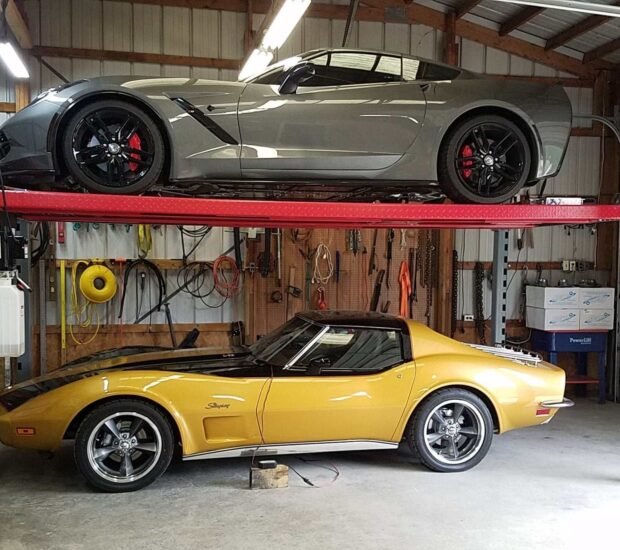 Advantage DX-9000-XLT | 9,000 LBS. 4-Post Lift Advantage DX-9000-XLT | 9,000 LBS. 4-Post Lift