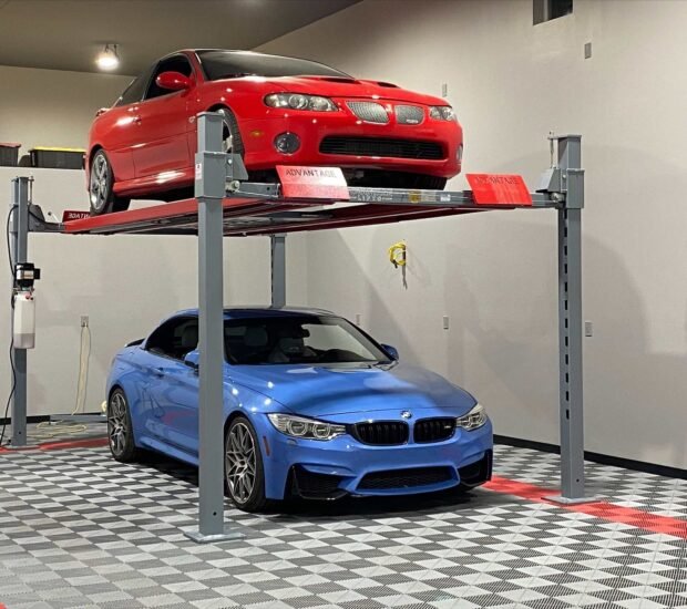 Advantage DX-9000-XLT | 9,000 LBS. 4-Post Lift Advantage DX-9000-XLT | 9,000 LBS. 4-Post Lift