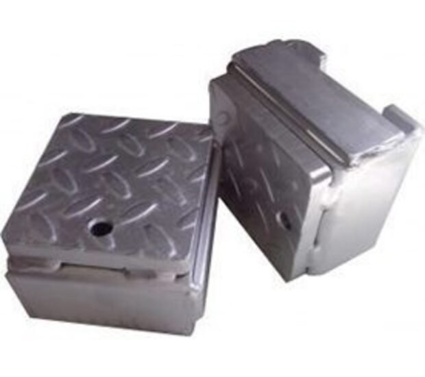 Stan Design Low-Profile Adapter for 12K, 15K, 18K Jacks - 18000-Lb. Capacity, 2 Pcs, Model# 12720 Stan Design Low-Profile Adapter for 12K, 15K, 18K Jacks - 18000-Lb. Capacity, 2 Pcs, Model# 12720