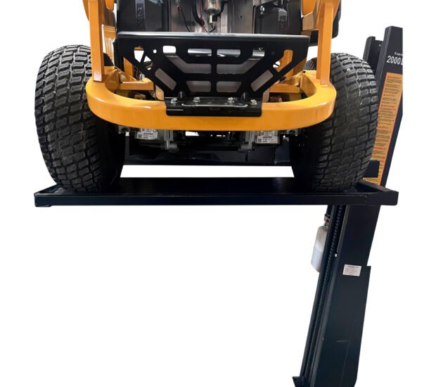 Tuxedo Platform Lift, 2000-Lb. Capacity, Black/Silver, Model# SC-2K Tuxedo Platform Lift, 2000-Lb. Capacity, Black/Silver, Model# SC-2K