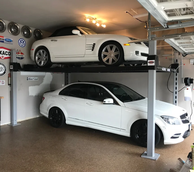 Wildfire Standard Lift | 9000 LBS | 4 Post Lift Wildfire Standard Lift | 9000 LBS | 4 Post Lift