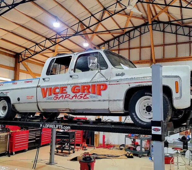 Wildfire 9000 XLT | Heavy Duty 4 Post Car Lift for Garage Wildfire 9000 XLT | Heavy Duty 4 Post Car Lift for Garage