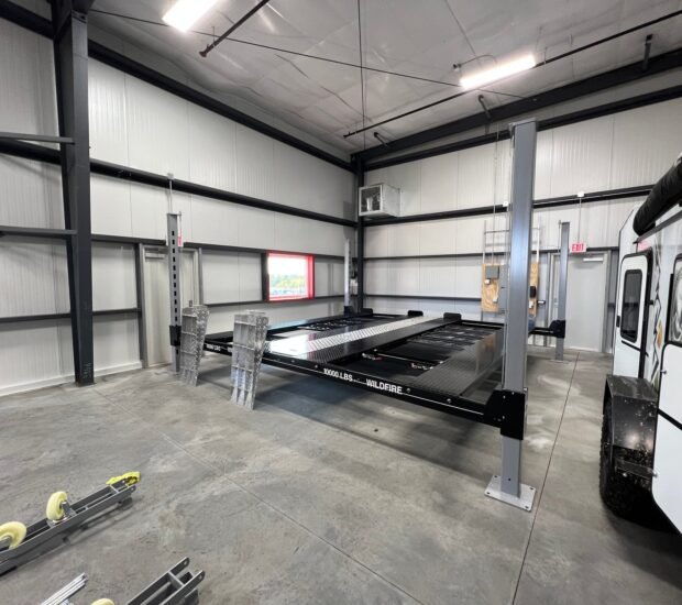 Wildfire 10000 Double Wide | Heavy Duty Car Lift Wildfire 10000 Double Wide | Heavy Duty Car Lift