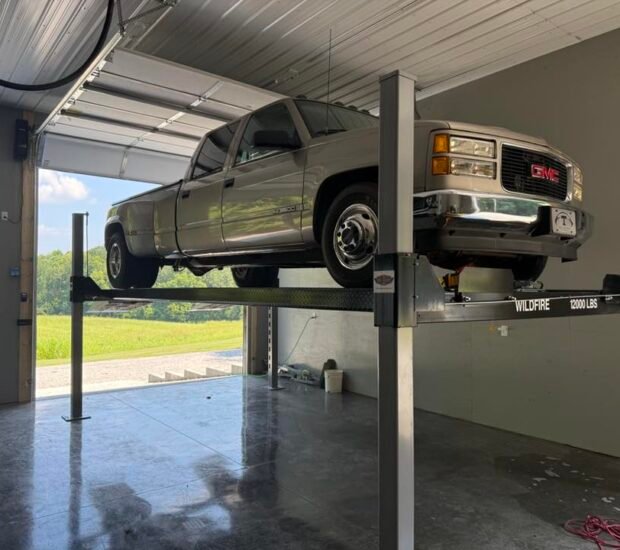 Wildfire 12000 Truck Lift | Heavy Duty Vehicle Lift Wildfire 12000 Truck Lift | Heavy Duty Vehicle Lift