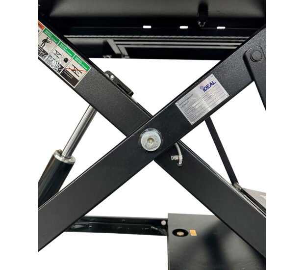 Ideal UTV Frame Lift, Model# U-2200IEH-XR-BLK Ideal UTV Frame Lift, Model# U-2200IEH-XR-BLK